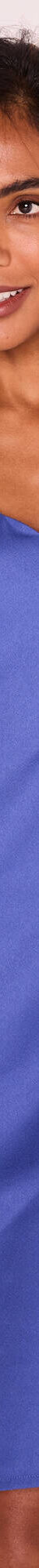 Robe housse unie, manches dentelle (bleu dur) Robe housse unie, manches dentelle (bleu dur)